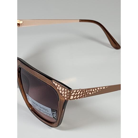 FGX Foster Grant Full Classic Brown & 3D Gold Snake Deco Sunglasses 52333FGX200 - Picture 8 of 11
